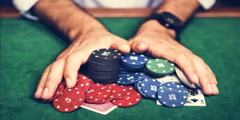 Bài Poker LUK88 chơi tốt